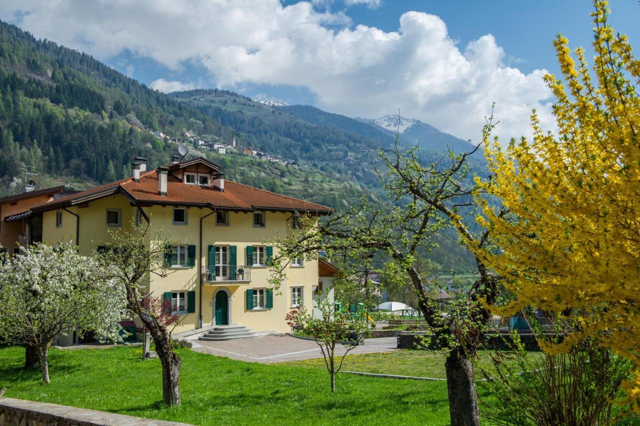 Aparthotel Casa Tomaselli Pellizzano Exterior foto