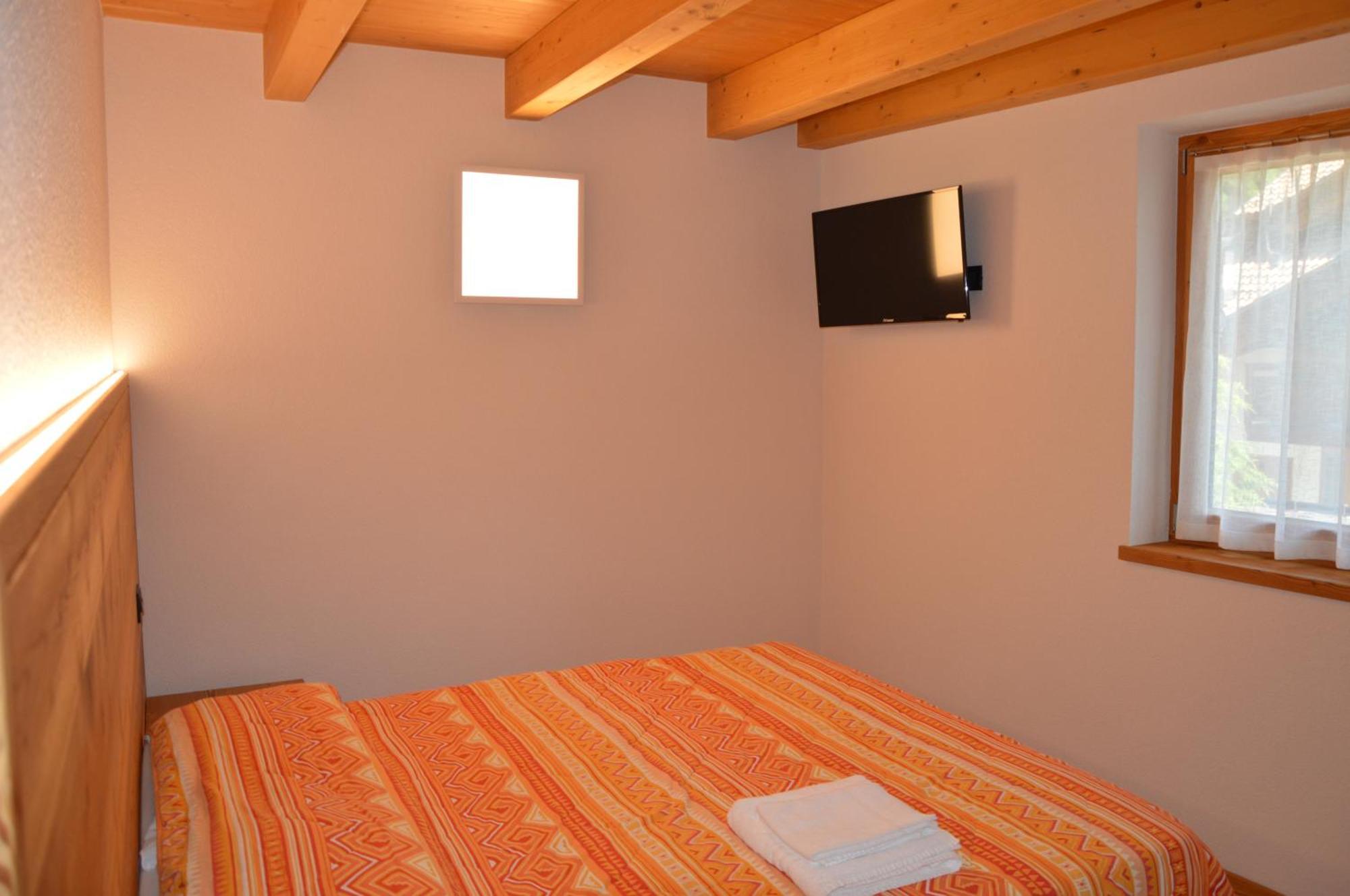 Aparthotel Casa Tomaselli Pellizzano Exterior foto