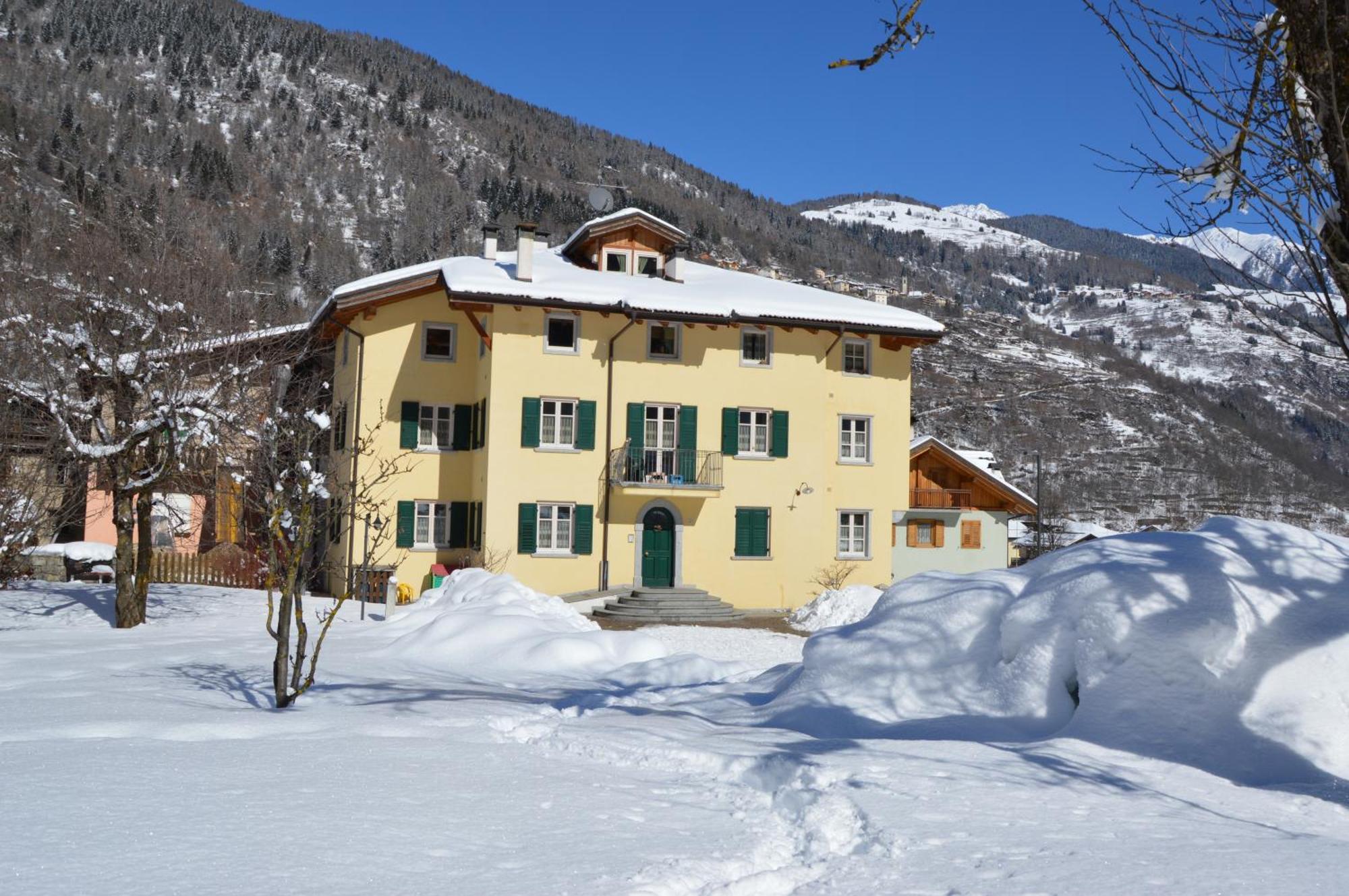 Aparthotel Casa Tomaselli Pellizzano Exterior foto